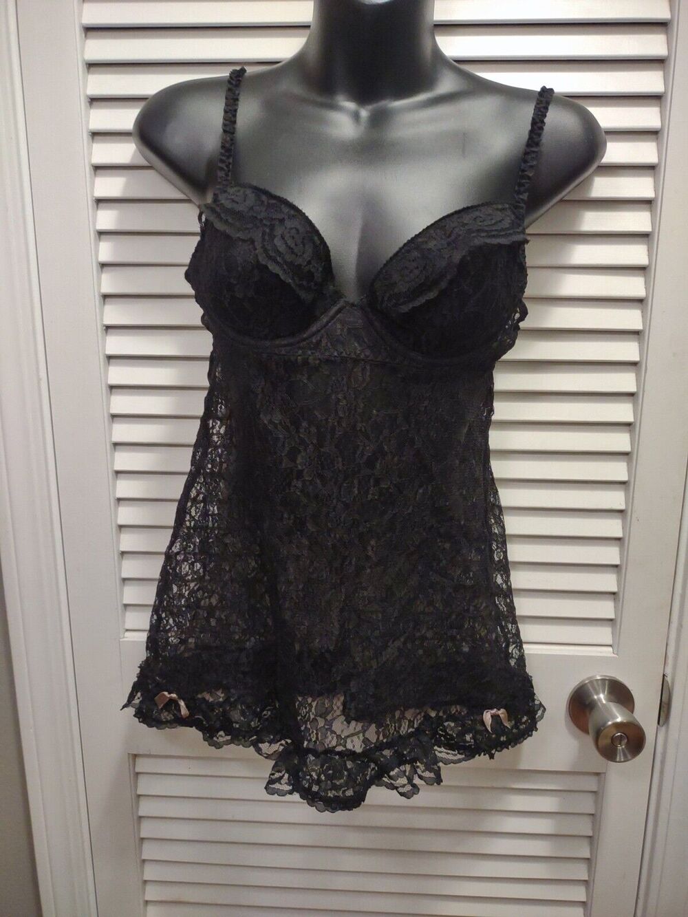 Victoria’s Secret Black Stretch Lace Underwire Chemise Slip Women's Size 34B